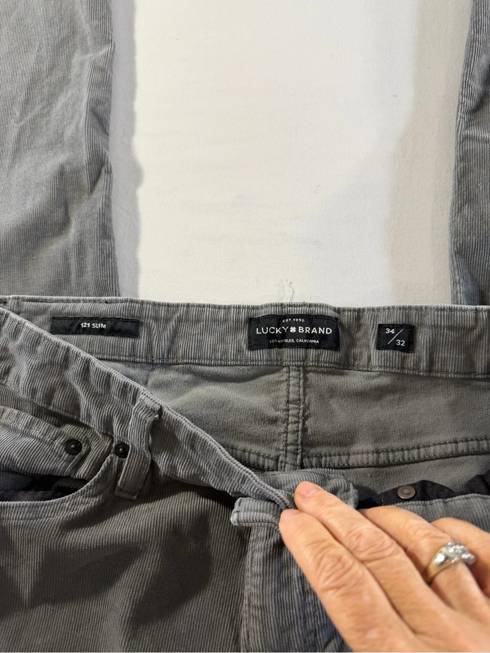 Lucky Brand 121 Slim Gray Corduroy Pants 34x32 Stretch Cord